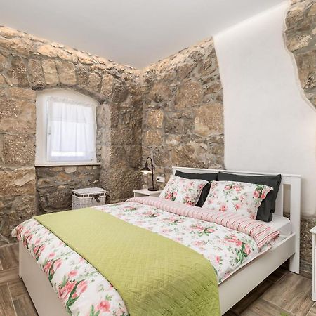 Villa Aurania Vranja Luaran gambar