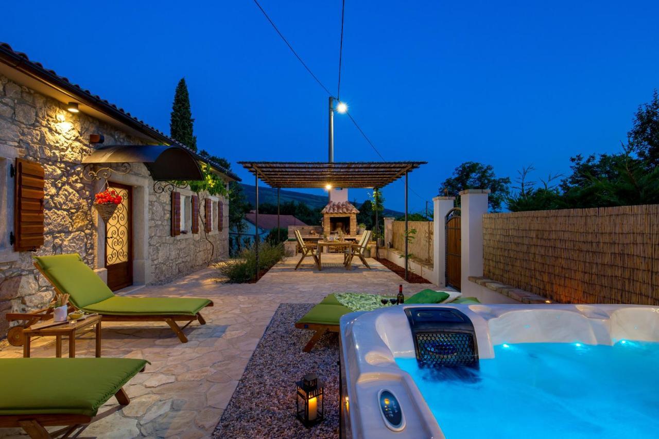 Villa Aurania Vranja Luaran gambar
