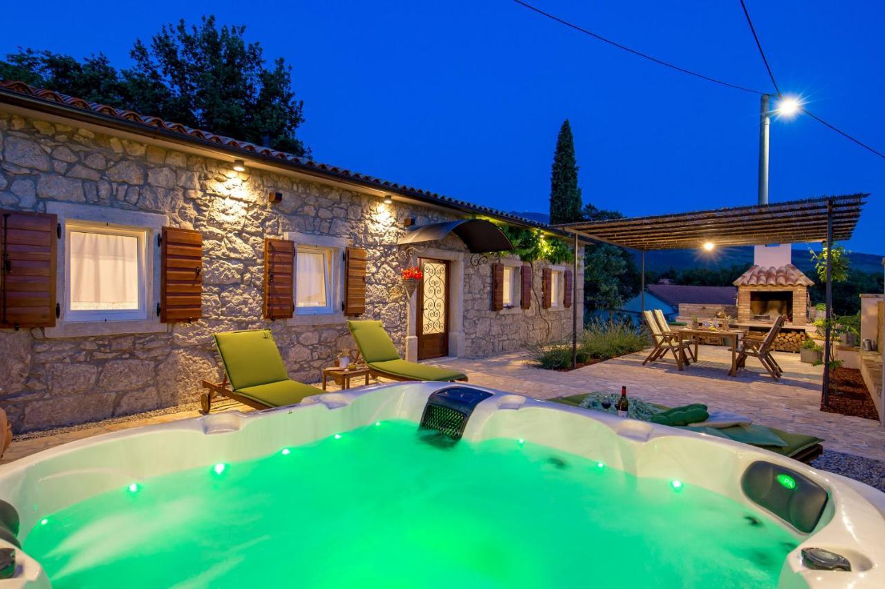 Villa Aurania Vranja Luaran gambar